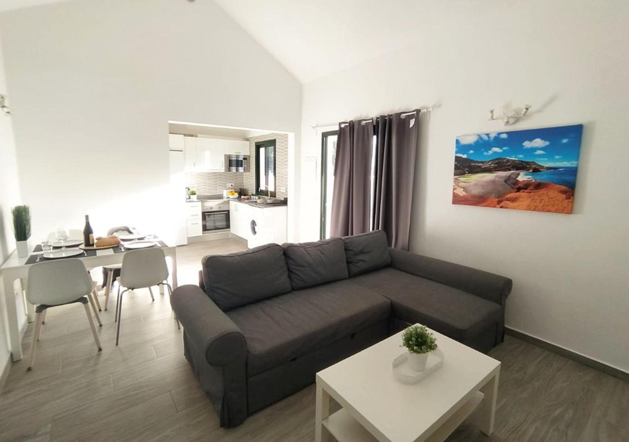 Villa Sun And Sea 4 Front De Mer Playa Rocca Коста-Тегісе Екстер'єр фото